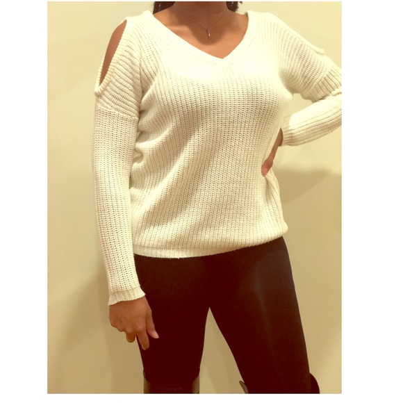 Cold Shoulder Sweater - Picture 1 of 3